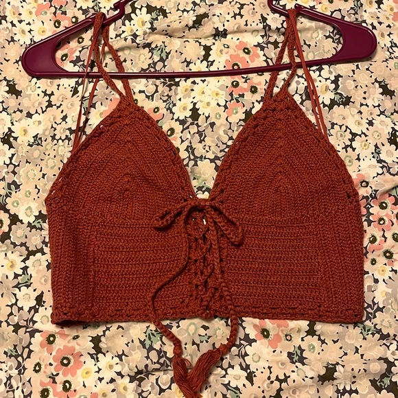 Women’s NWOT American Eagle Outfitters Woven knitted crop top bundle size medium - Picture 2 of 8